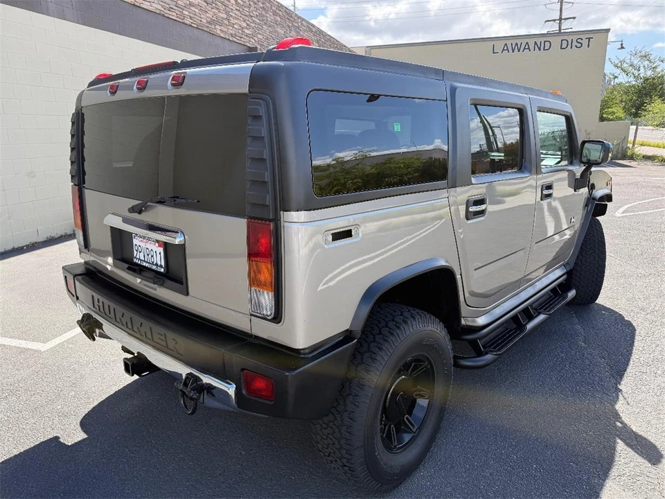2004 Hummer Hummer H2 - Image 9 of 28