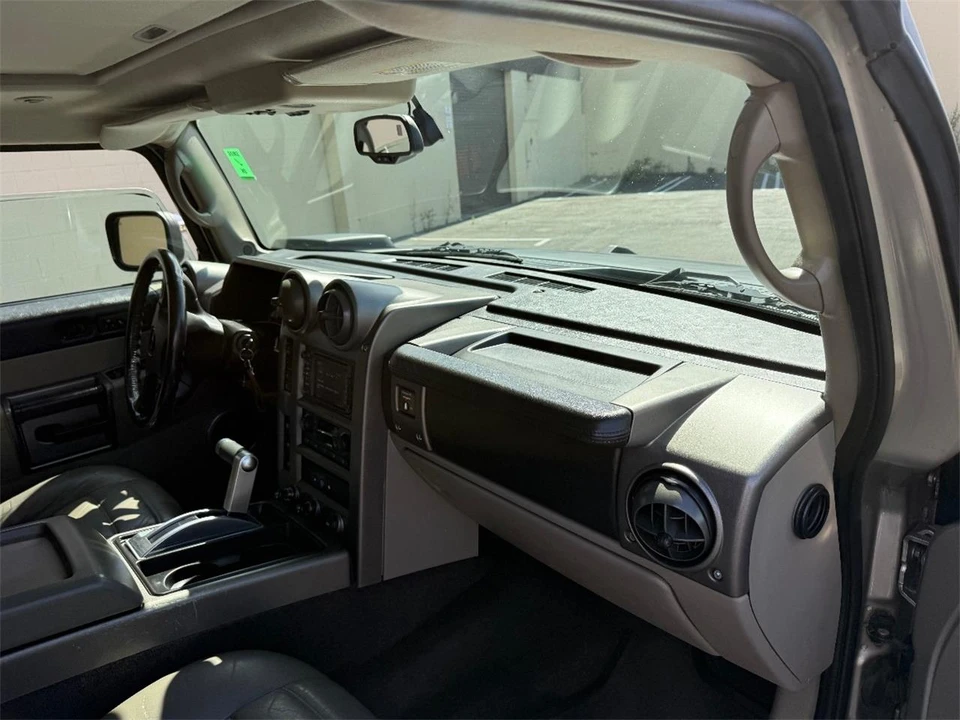 2004 Hummer Hummer H2 - Image 18 of 28