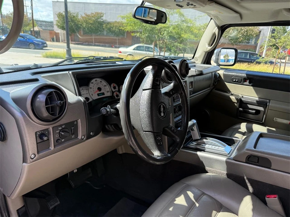 2004 Hummer Hummer H2 - Image 12 of 28