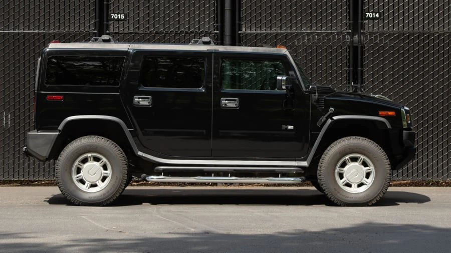 2004 Hummer Hummer H2 - Image 2 of 17