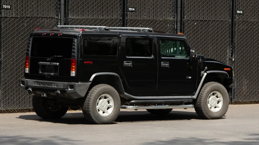 2004 Hummer Hummer H2 - Image 3 of 17