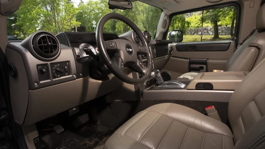 2004 Hummer Hummer H2 - Image 4 of 17