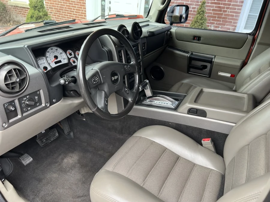 2004 Hummer Hummer H2 - Image 4 of 10