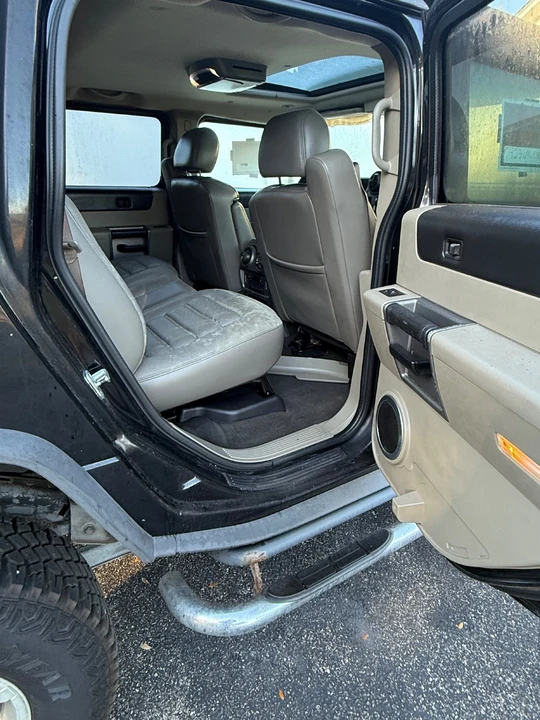 2004 Hummer Hummer H2 - Image 5 of 21