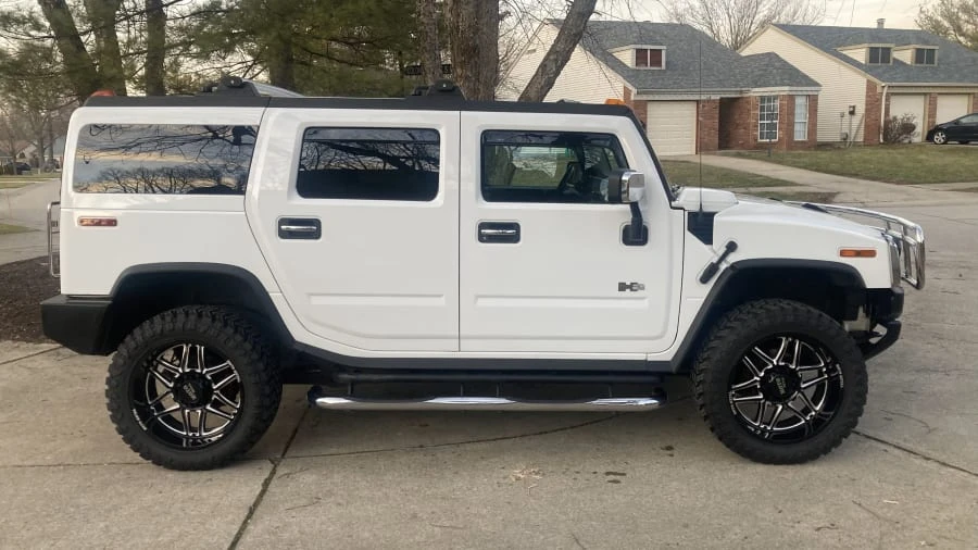 2004 Hummer Hummer H2 - Image 2 of 12