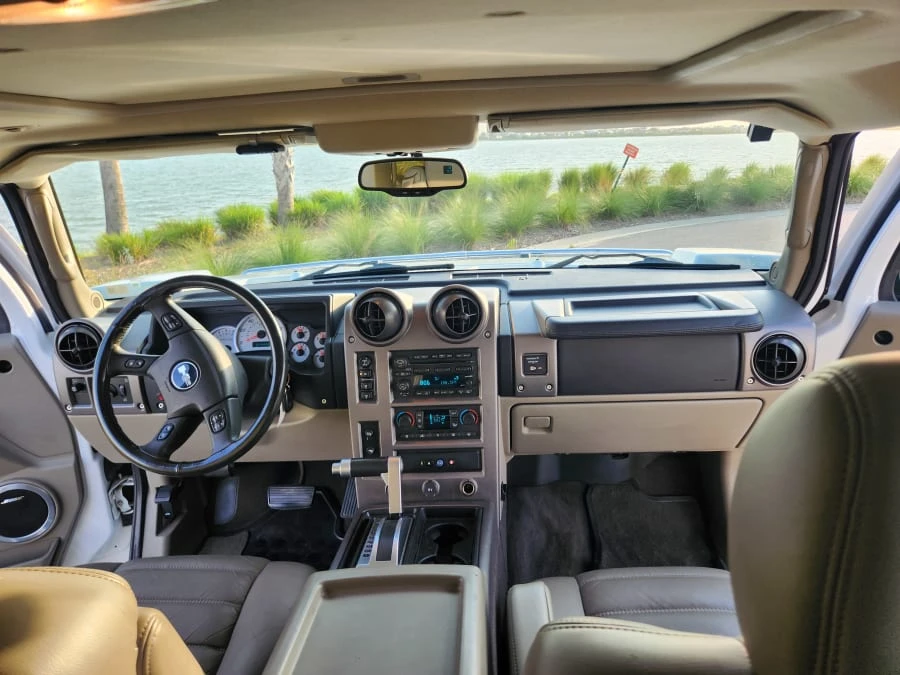 2004 Hummer Hummer H2 - Image 9 of 15