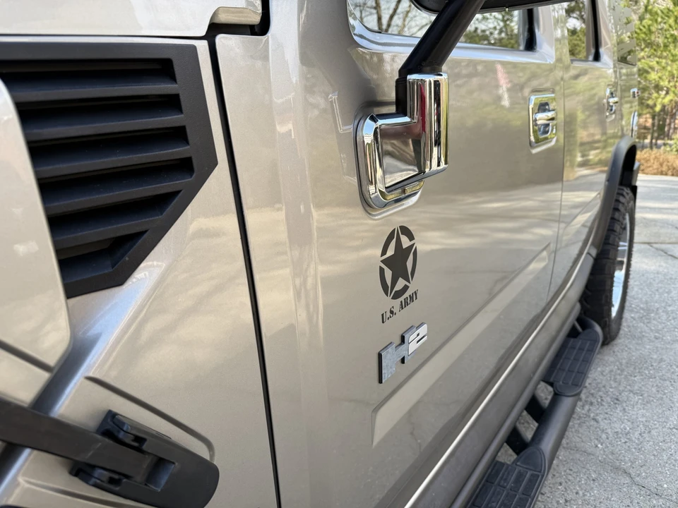 2004 Hummer Hummer H2 - Image 25 of 31