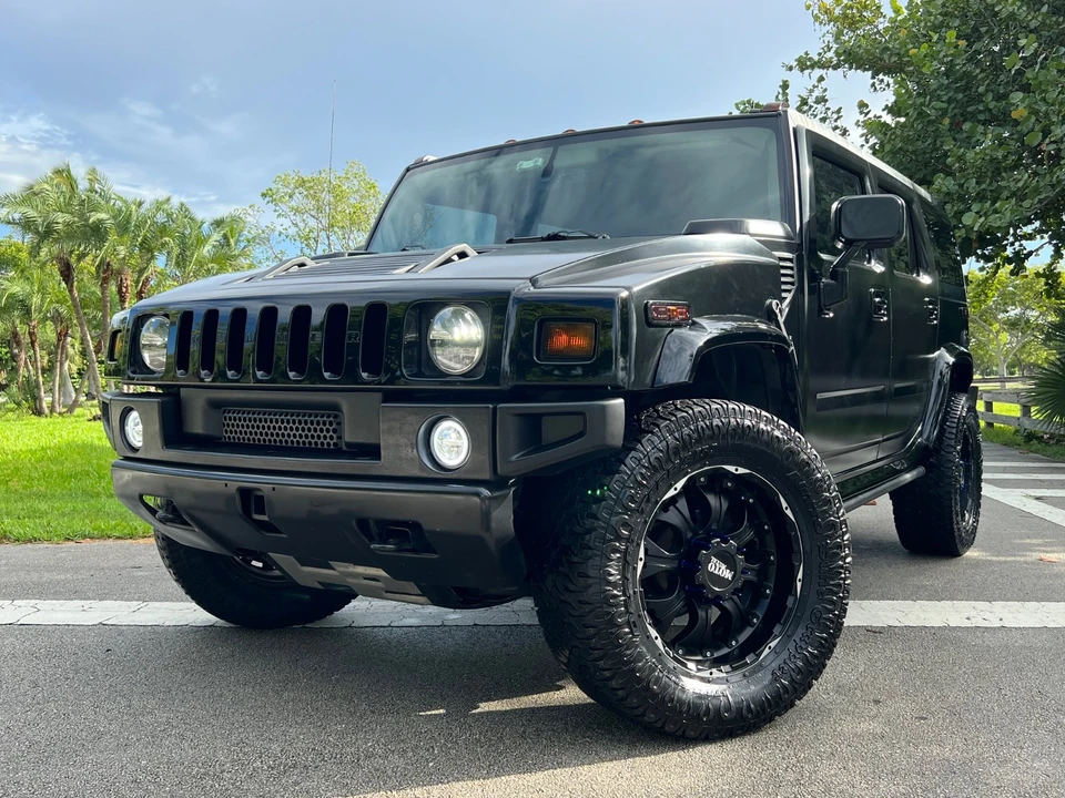 2004 Hummer Hummer H2 - Image 2 of 26