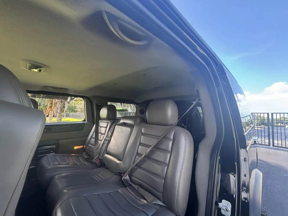 2004 Hummer Hummer H2 - Image 17 of 21