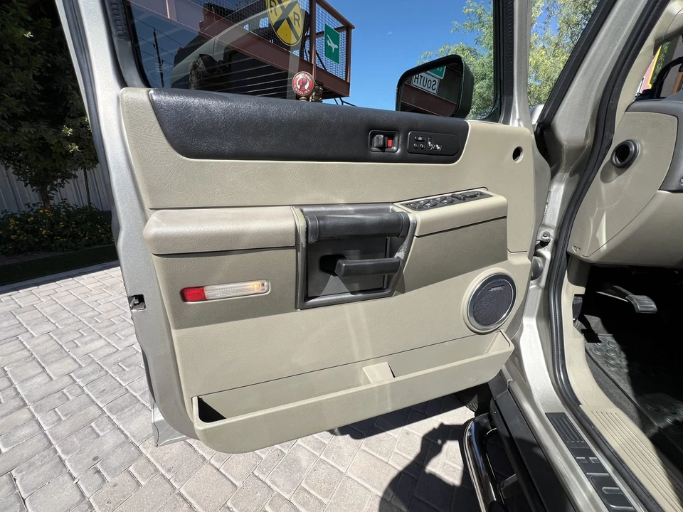 2004 Hummer Hummer H2 - Image 27 of 31