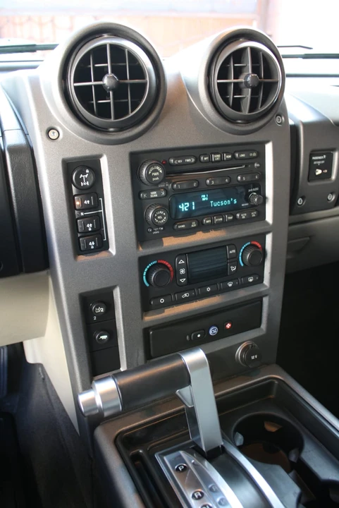 2004 Hummer Hummer H2 - Image 12 of 21