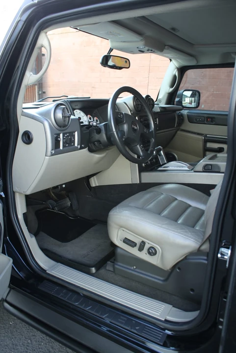 2004 Hummer Hummer H2 - Image 19 of 21