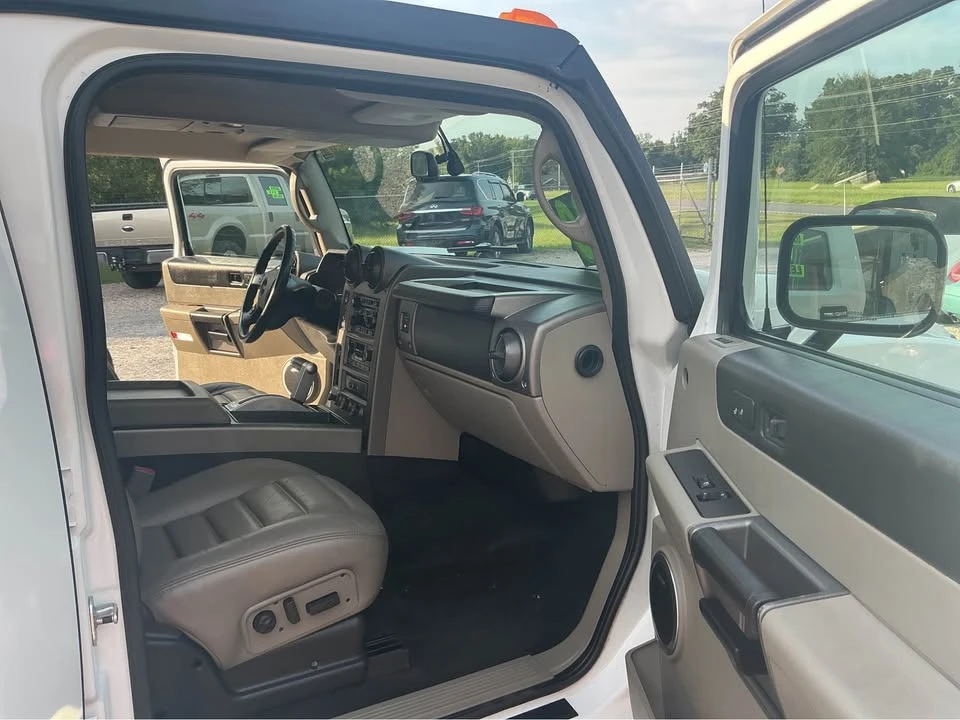2004 Hummer Hummer H2 - Image 11 of 12