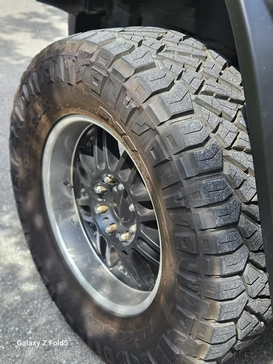 2004 Hummer Hummer H2 - Image 16 of 21