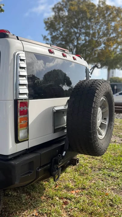 2004 Hummer Hummer H2 - Image 9 of 18