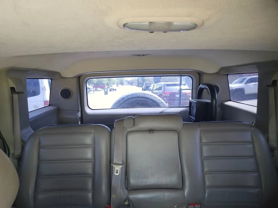2004 Hummer Hummer H2 - Image 10 of 16