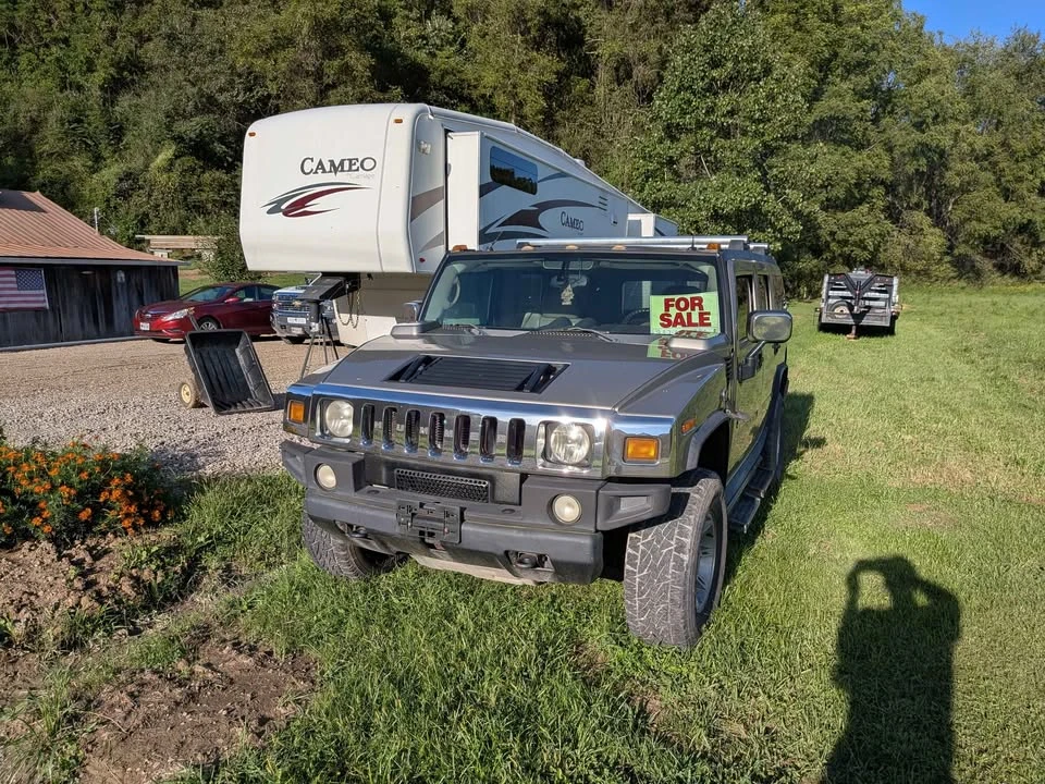 2004 Hummer Hummer H2 - Image 2 of 5