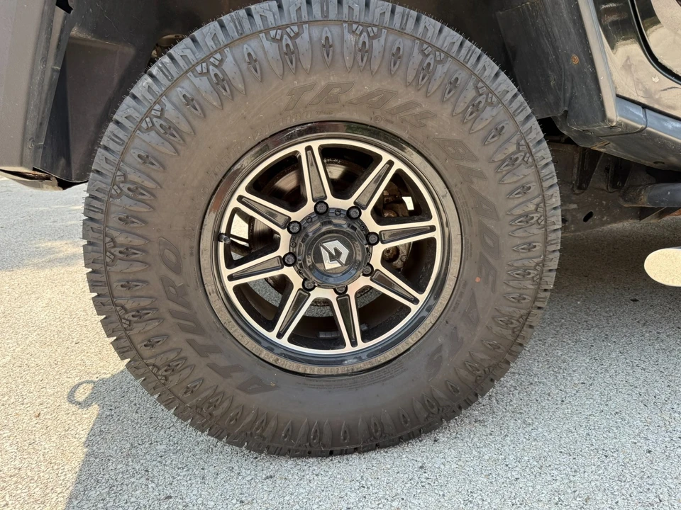 2004 Hummer Hummer H2 - Image 9 of 21