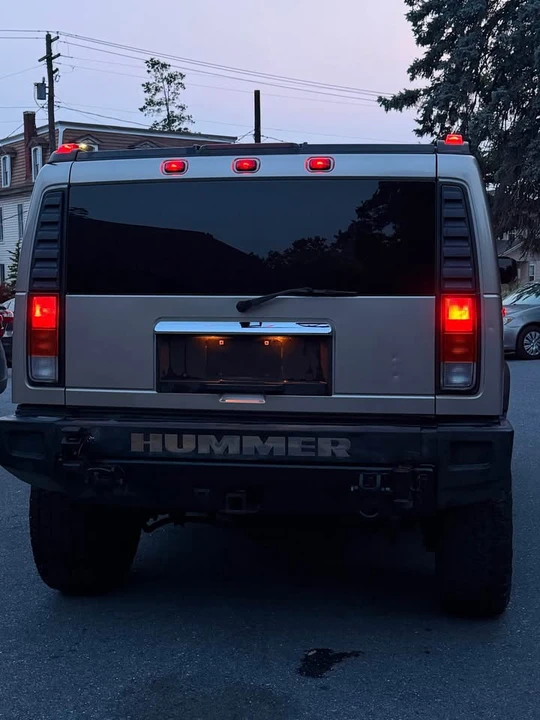 2004 Hummer Hummer H2 - Image 3 of 4