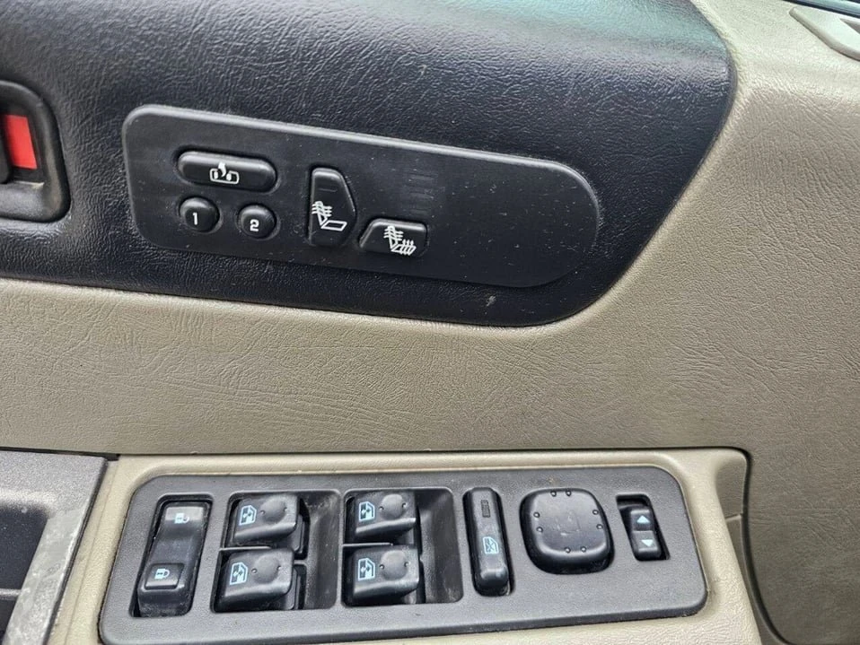 2004 Hummer Hummer H2 - Image 16 of 16