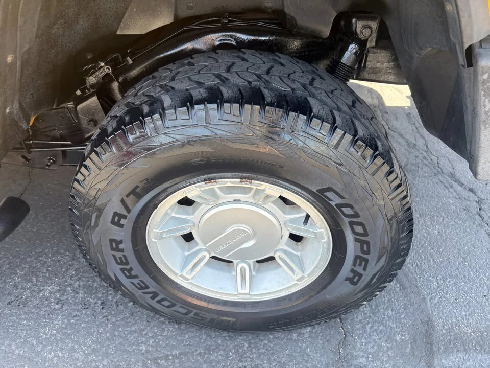2004 Hummer Hummer H2 - Image 18 of 18
