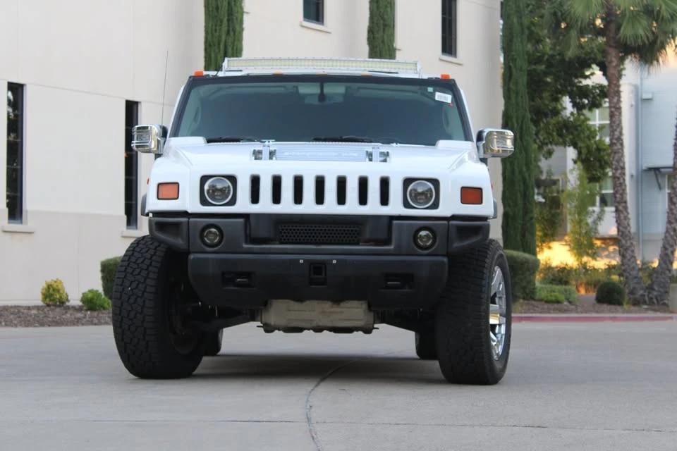 2004 Hummer Hummer H2 - Image 2 of 16