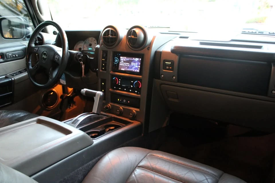 2004 Hummer Hummer H2 - Image 12 of 16