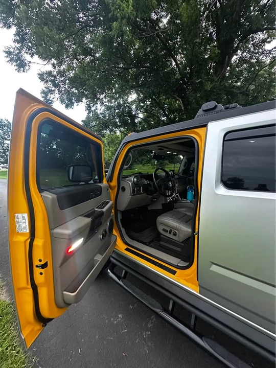 2004 Hummer Hummer H2 - Image 16 of 20