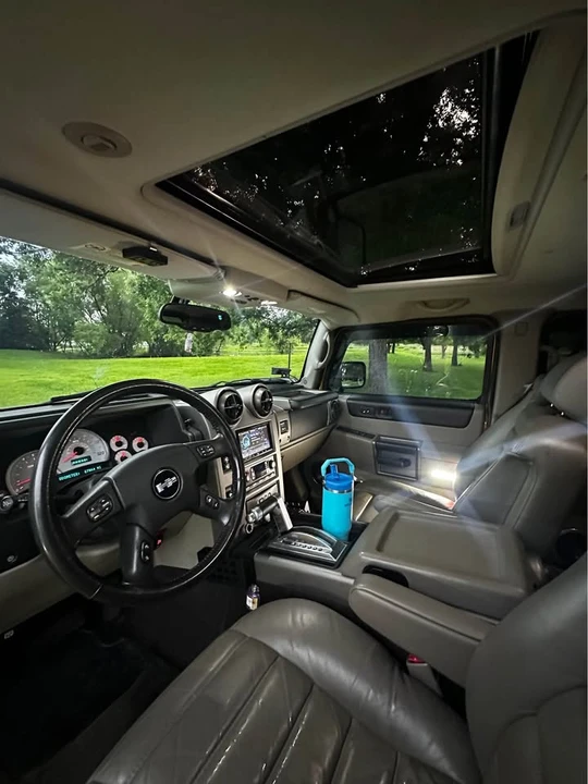 2004 Hummer Hummer H2 - Image 9 of 20