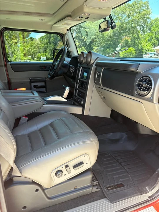 2004 Hummer Hummer H2 - Image 5 of 10