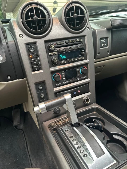 2004 Hummer Hummer H2 - Image 6 of 10