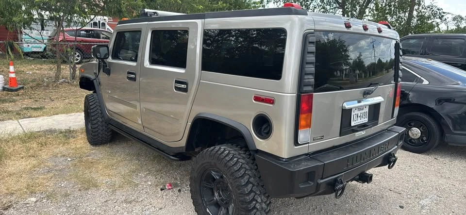 2004 Hummer Hummer H2 - Image 4 of 11