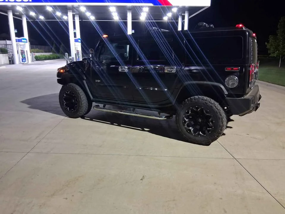 2004 Hummer Hummer H2 - Image 5 of 9
