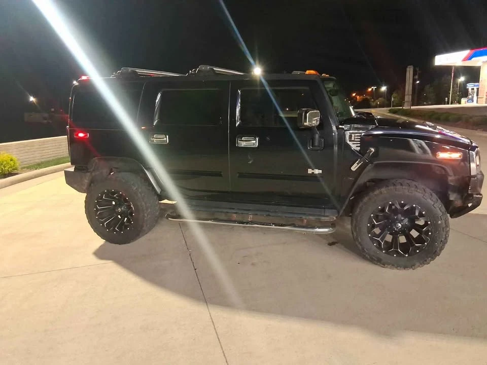 2004 Hummer Hummer H2 - Image 3 of 9