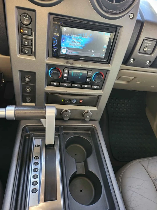 2004 Hummer Hummer H2 - Image 12 of 20