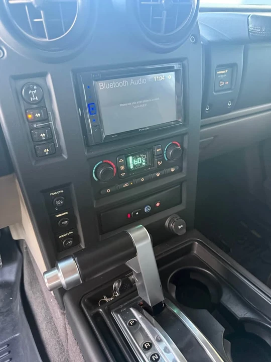 2004 Hummer Hummer H2 - Image 15 of 16
