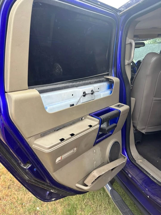 2004 Hummer Hummer H2 - Image 11 of 13