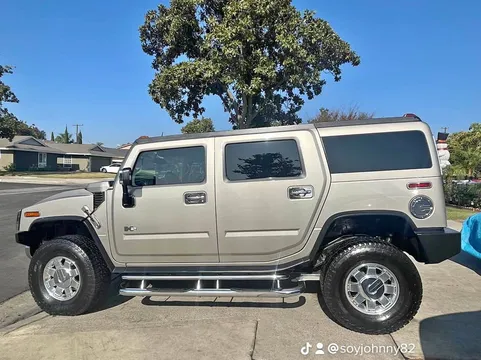 2004 Hummer H2 Sport Utility 4D