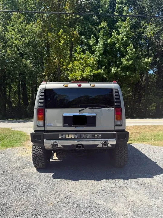 2004 Hummer Hummer H2 - Image 4 of 9