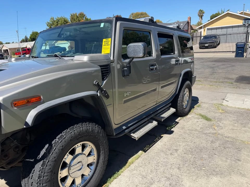 2004 Hummer Hummer H2 - Image 3 of 8