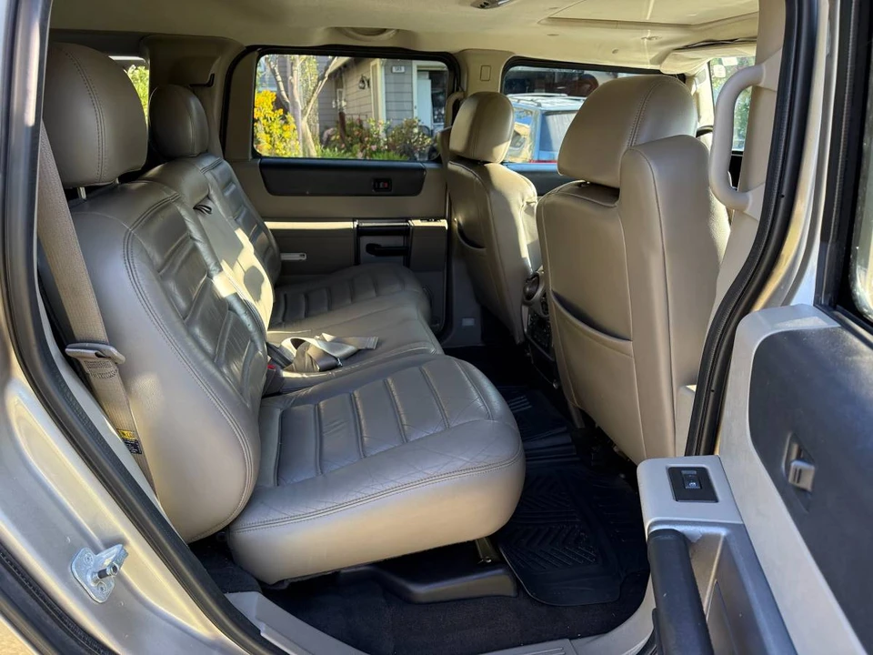 2004 Hummer Hummer H2 - Image 9 of 15