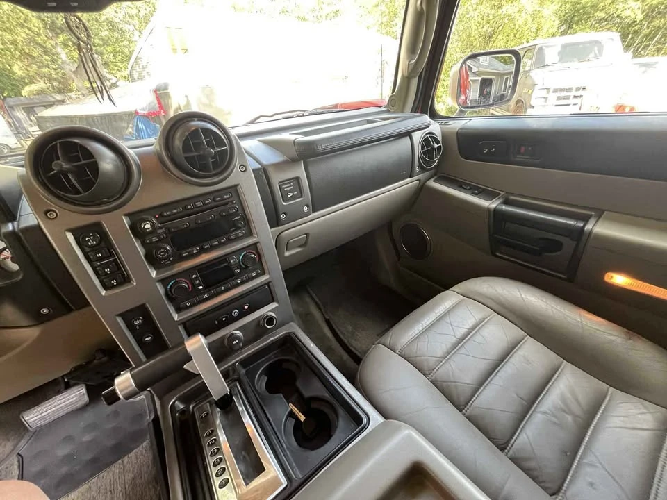 2004 Hummer Hummer H2 - Image 6 of 9