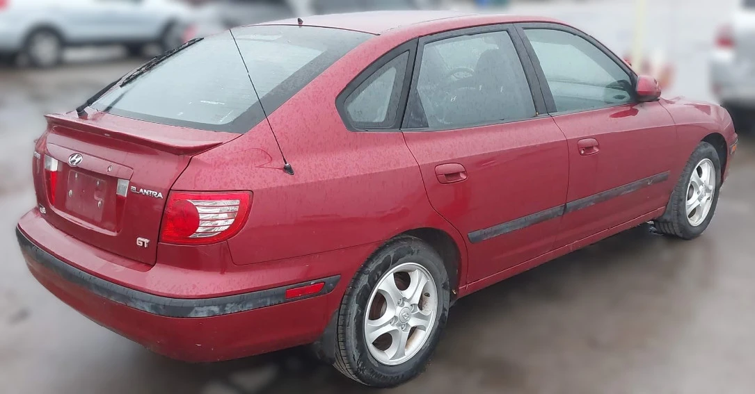 2004 Hyundai Elantra - Image 2 of 10