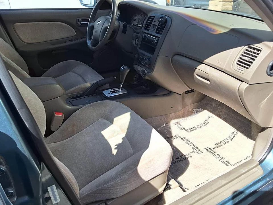 2004 Hyundai Sonata - Image 9 of 10