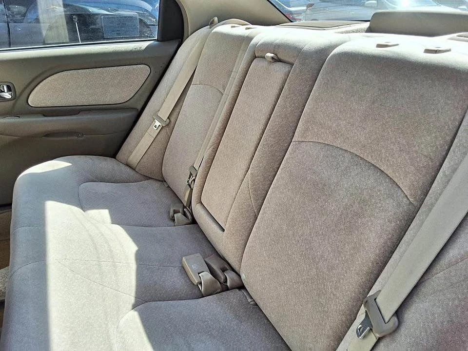 2004 Hyundai Sonata - Image 8 of 10