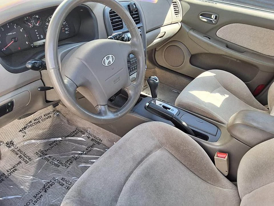 2004 Hyundai Sonata - Image 6 of 10
