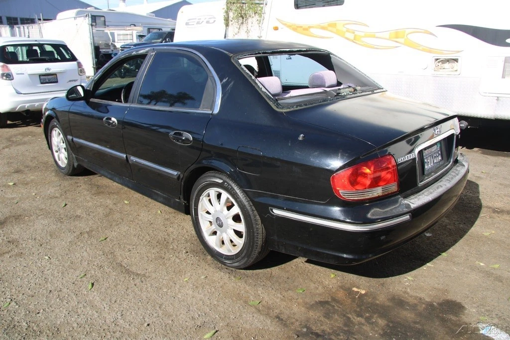 2004 Hyundai Sonata - Image 4 of 21