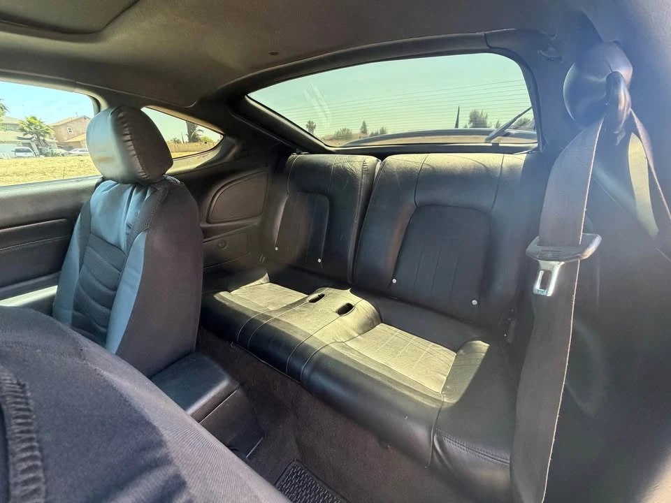 2004 Hyundai Tiburon - Image 9 of 13