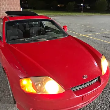 2004 Hyundai Tiburon GT Hatchback Coupe 2D