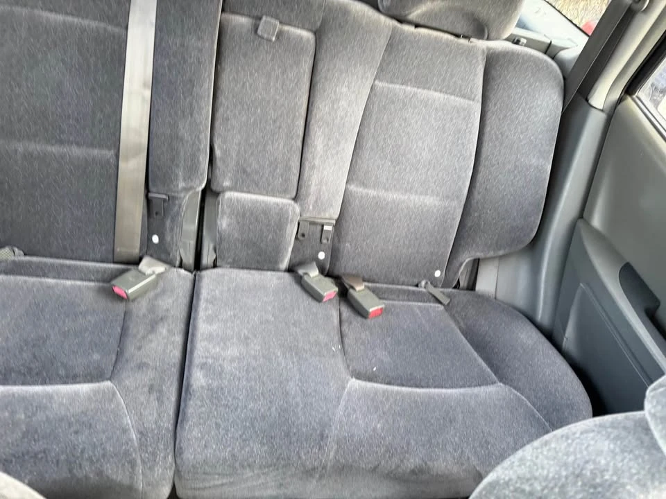 2004 Hyundai Santa Fe - Image 8 of 11